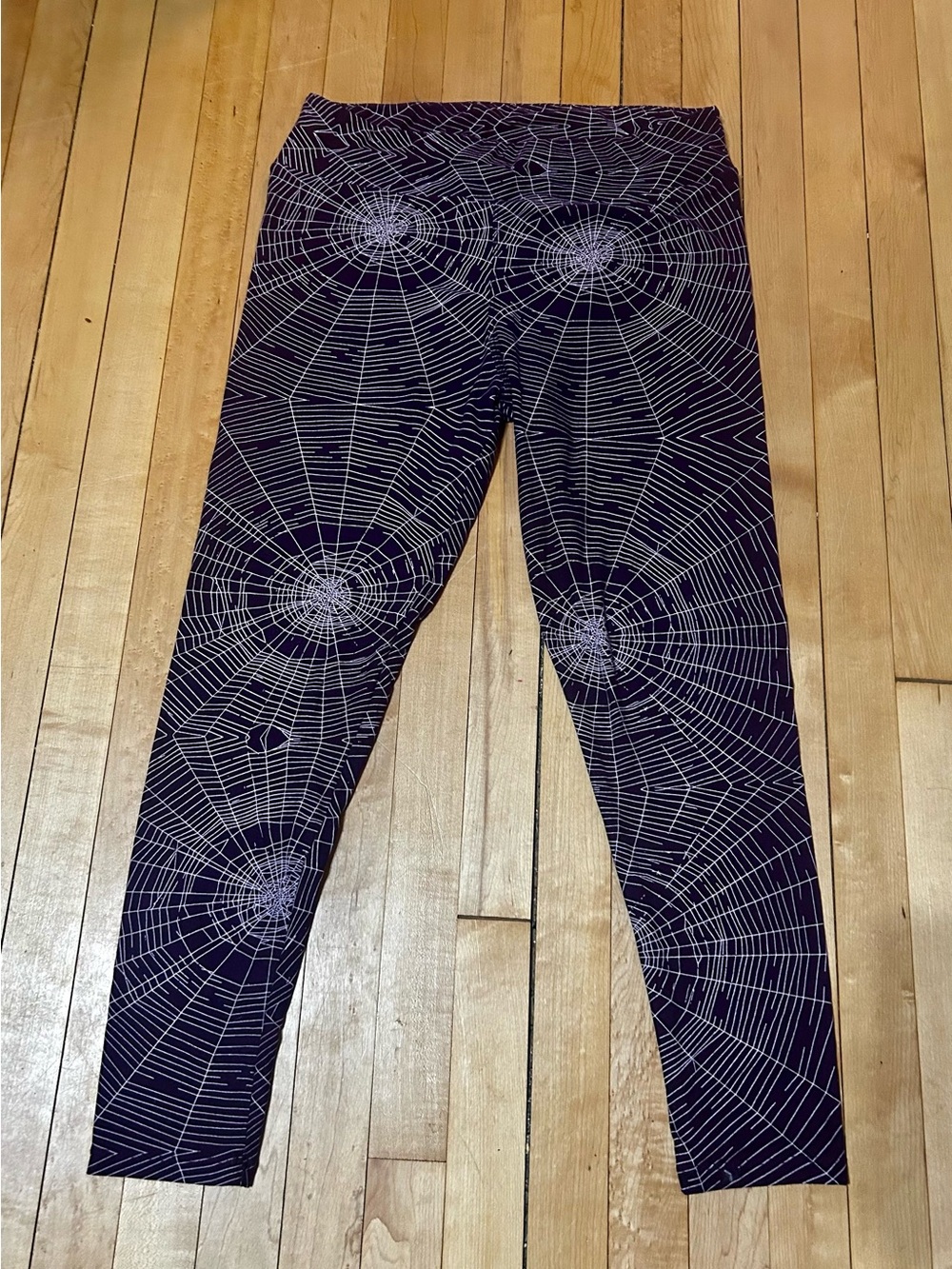 LuLaRoe Purple Leggings with White Spiderweb Print